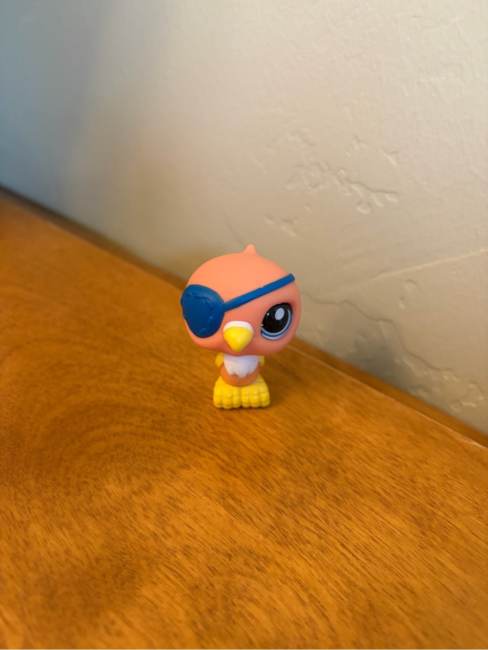 Littlest Pet Shop Pirate Parrot 882